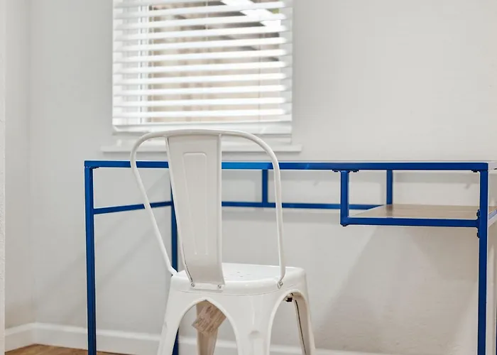 Millvale C Spacious And Cozy Private Bedroom With Shared Bathroom Homestay Pittsburgh