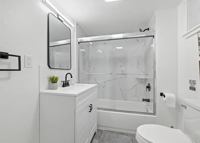 Millvale C Spacious And Cozy Private Bedroom With Shared Bathroom